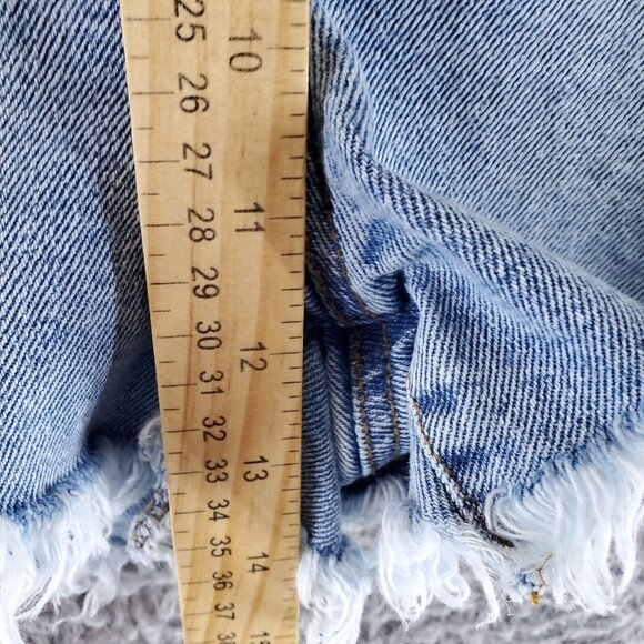 Wild Fable Overalls Womens XL Blue Denim Raw Hem Adjustable Shorts Shortalls - Picture 6 of 9